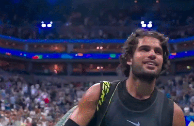 Алькарас покинул US Open с улыбкой. Возвращение удалось