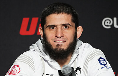 Ислам Махачев, MMA, UFC, UFC 294, Александр Волкановски, Махачев – Волкановски