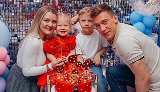 «Без лести, я бы доверила ему любое дело». Душевный монолог жены главного защитника КХЛ