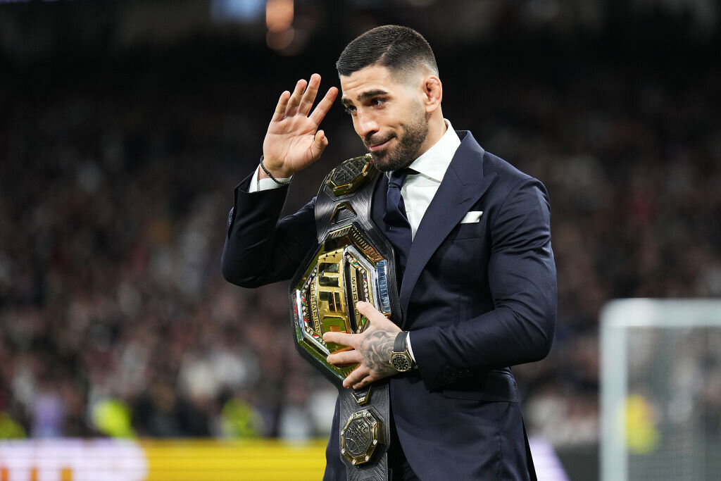 Топурия - Холлоуэй, Илия Топурия, MMA, UFC, UFC 308, Конор Макгрегор