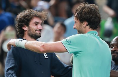 Валентин Вашеро, ATP, Shanghai Rolex Masters, Даниил Медведев, Артур Риндеркнеш, Новак Джокович
