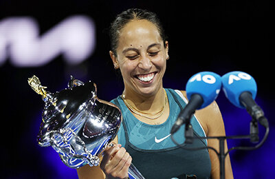 Ставки на спорт, Ли На, Анжелик Кербер, Australian Open, Дженнифер Каприати, Мэдисон Киз, Наоми Осака, Ставки на теннис, Арина Соболенко, Мартина Хингис, Серена Уильямс, София Кенин, Каролин Возняцки, Амели Моресмо