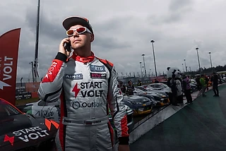 «Всё зависит только от меня». Интервью с пилотом CARVILLE RACING Антоном Козловым