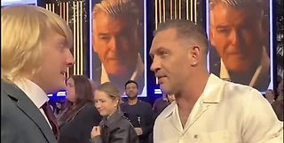 Пэдди Пимблетт встретил Тома Харди на премьере «Гангстерленда»: «Хочу, чтобы мы, #####, зарубились»