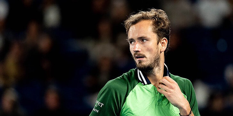 Как Медведеву выиграть Australian Open? У него три подряд поражения от Синнера: чем так хорош Янник и как все исправить в финале