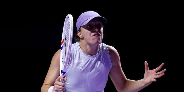 Теннисисток так бесит календарь, что WTA решила измениться. Какие есть варианты?
