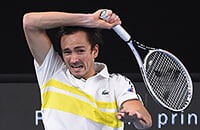 Пьер-Уг Эрбер, Open 13, Даниил Медведев, ATP