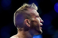 Ти Джей Диллашоу, Генри Сехудо, легчайший вес, UFC, наилегчайший вес
