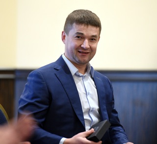 КХЛ, ЦСКА, Виктор Гашилов, Ак Барс, НХЛ, Сборная России по хоккею с шайбой