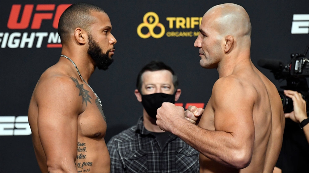 Тиаго Сантос, смешанные единоборства, Гловер Тейшейра, UFC Fight Night, UFC