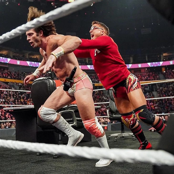 Обзор WWE Monday Night RAW 18.04.2022, изображение №16