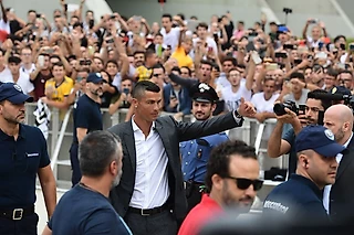 #CR7DAY Криштиану Роналду в Ювентусе (видео)
