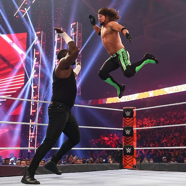 Обзор WWE Monday Night RAW 03.01.2022, изображение №18