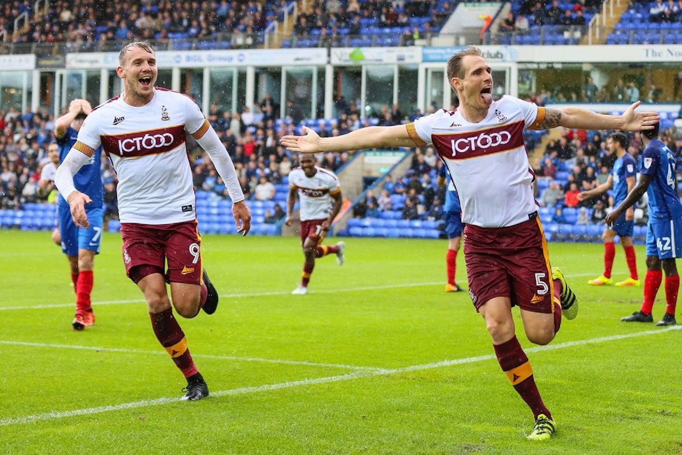 Sky Bet League One. Питерборо Юнайтед - Брэдфорд Сити 1:3