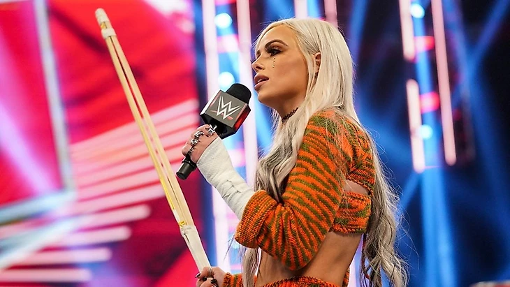 Обзор WWE Monday Night RAW 20.12.2021, изображение №24