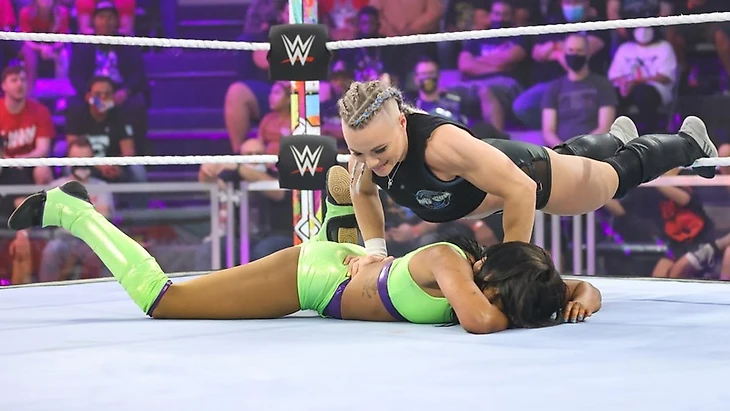 Обзор WWE NXT 2.0 14.12.2021, изображение №6