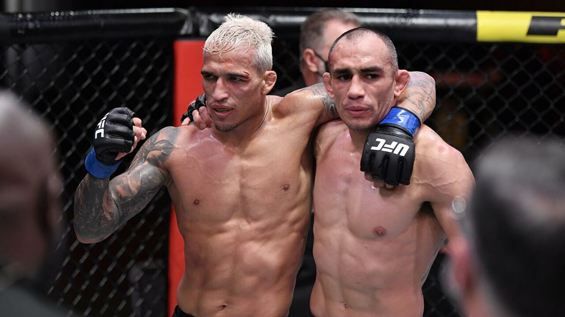 UFC, Чарльз Оливейра, Тони Фергюсон, UFC 256, Хабиб Нурмагомедов