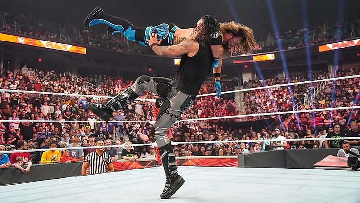 Обзор WWE Monday Night RAW 02.05.2022, изображение №11