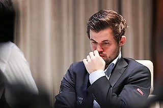 Магнус Карлсен намекает на отказ от матча за первенство мира-2020. При чем тут букмекер?