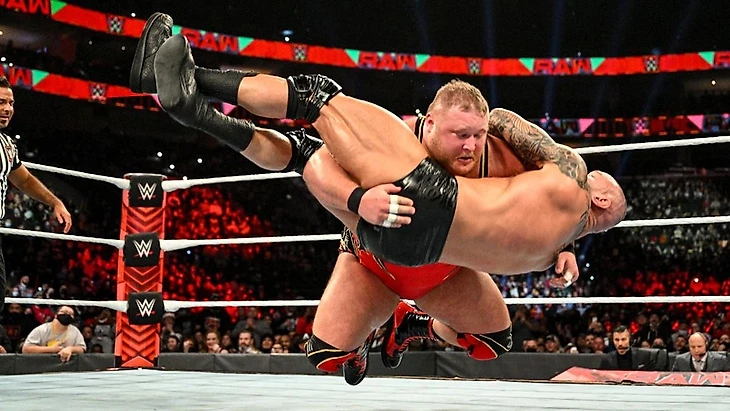 Обзор WWE Monday Night RAW 10.01.2022, изображение №6