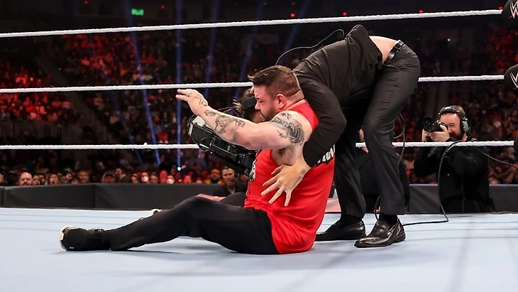 Обзор WWE Monday Night RAW 14.03.2022, изображение №4