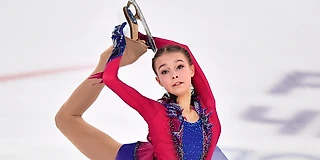 Одна девочка Аня Щербакова проиграла Саше Трусовой