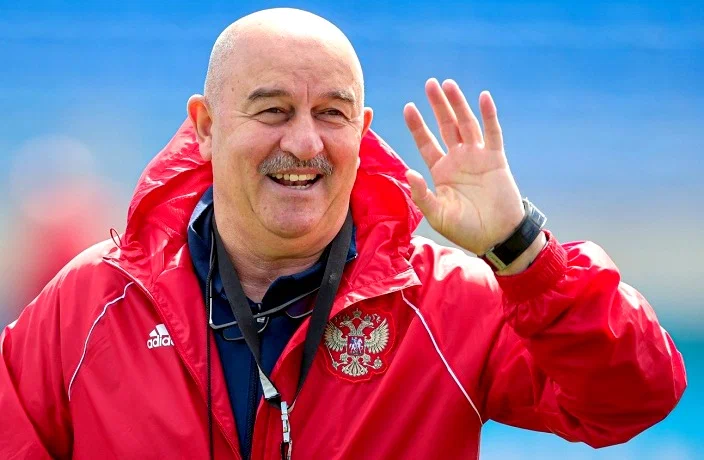 Сборная России по футболу, Станислав Черчесов, ЦСКА, Ференцварош, Спартак