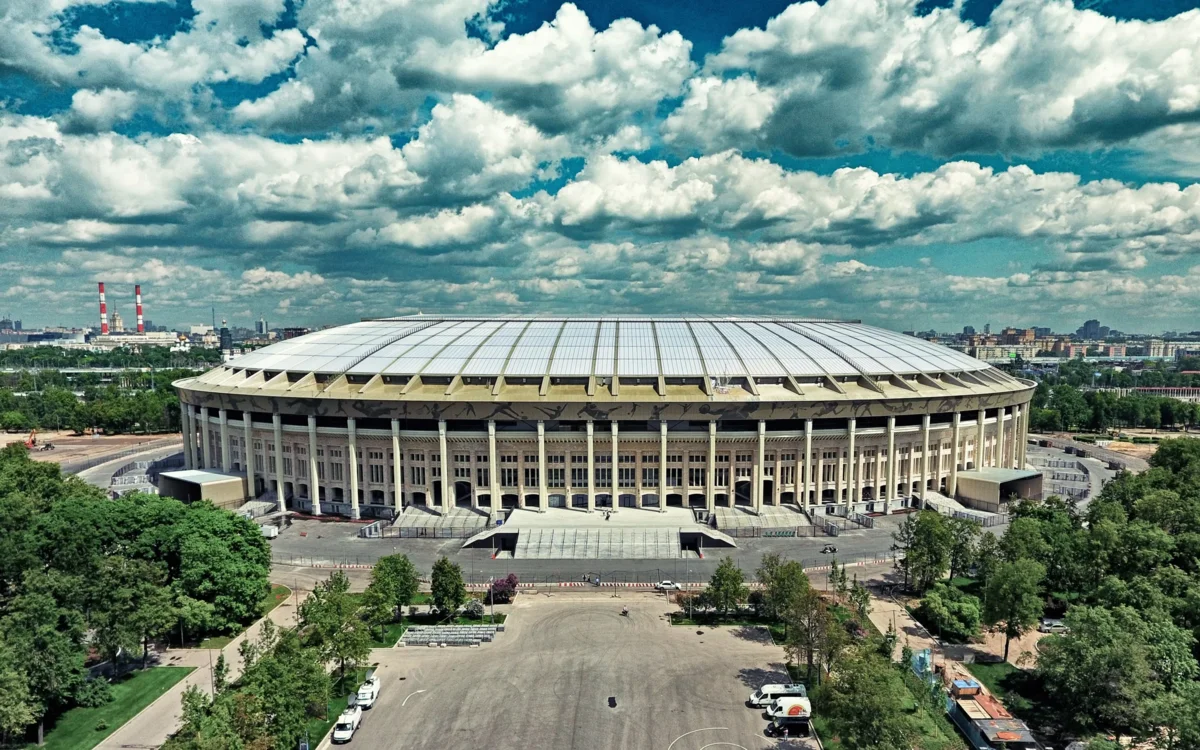 Лужники