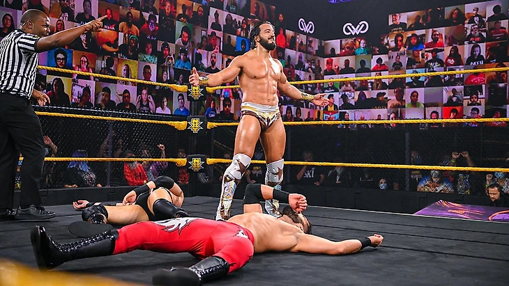 WWE Photo