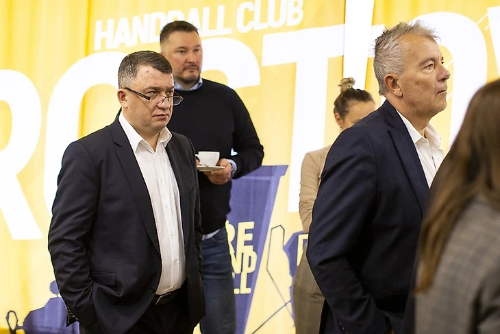 Час пик в Ростове. Антон Ревенко: "Волны летних трансферов не планируем", изображение №1