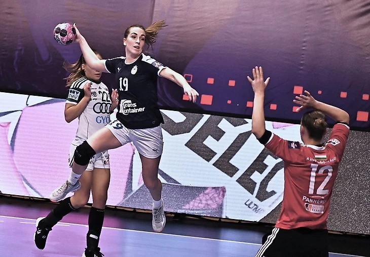 Лига чемпионов. Юлия Маркова: "На Трефилова за те слова не обиделась. По сути, он прав", изображение №2