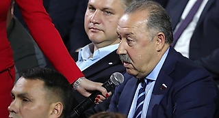 Валерий Газзаев (с)