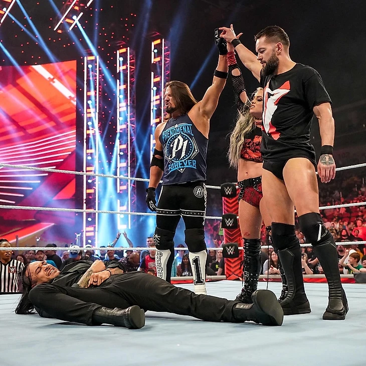 Обзор WWE Monday Night RAW 30.05.2022, изображение №29