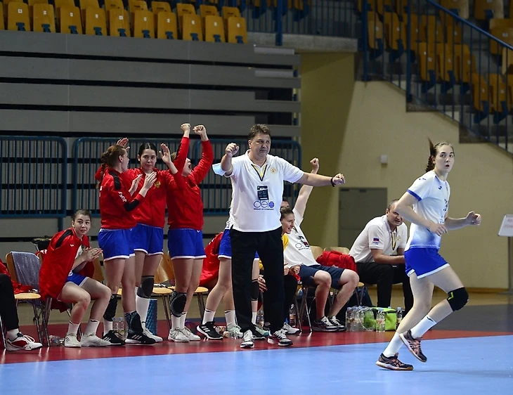 Чемпионат Европы (U-19). Отставить "дежа вю"! Россиянки продолжают биться за плей-офф, изображение №3