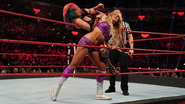 Обзор Monday Night RAW 28.01.2020, изображение №13