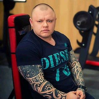 Чемпионку по пауэрлифтингу в аэропорт попросили доказать, что она женщина