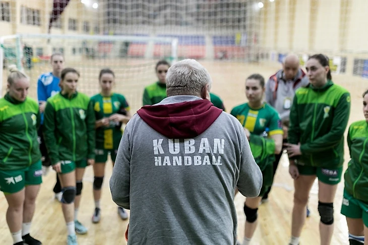 Евролига. Евгений Трефилов: "Планирую руководить "Кубанью" в Шиофоке со скамейки", изображение №3