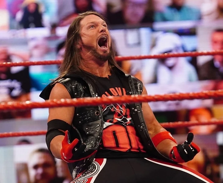 Обзор WWE Monday Night RAW 02.11.2020, изображение №17