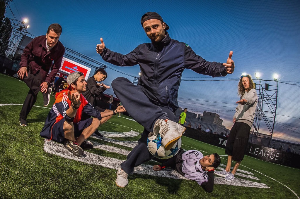 Сборная России по футболу, adidas, футбольный фристайл, Амкал
