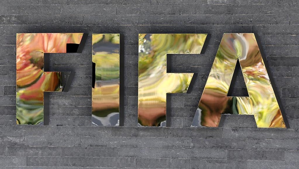 ФИФА, трансферы
