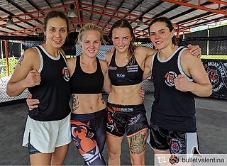 Чемпионка мира по тайскому боксу ушла в MMA
