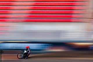 Почему SpeedwayGP это красиво? Фотосъёмка гаревого спидвея на длинных выдержках!