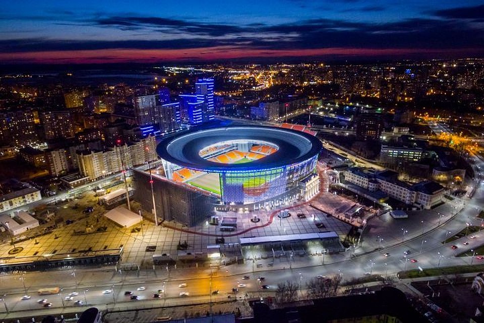 На пути к майской «Екатеринбург Арене» // 16 Кубков и 10 финалов на восьмерых - кому сейчас нужнее титул?