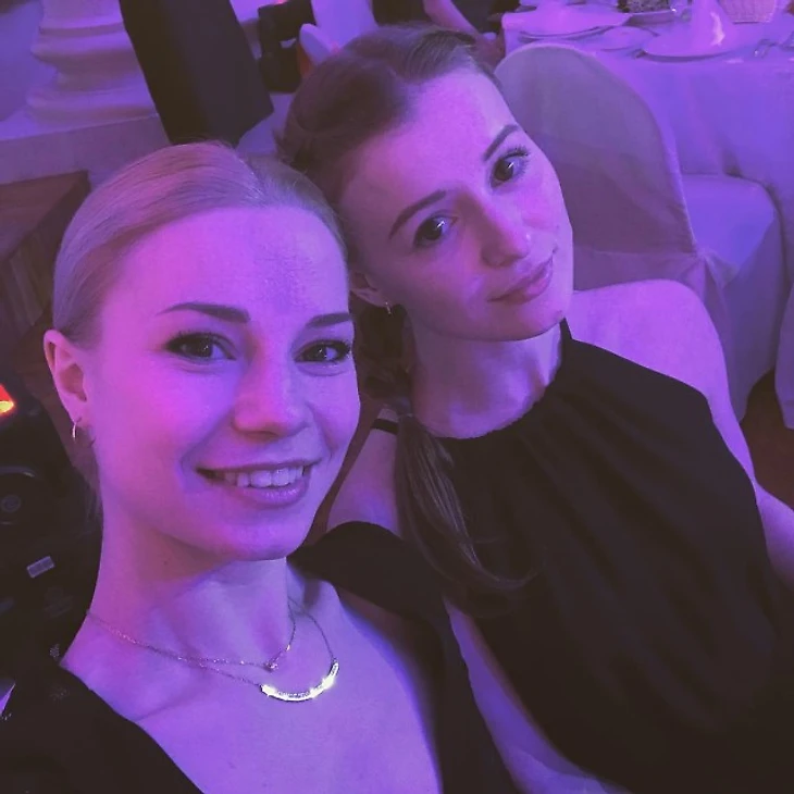 женя