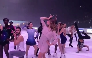 Фигуристы устроили один из лучших Mannequin Challenge на показательных выступлениях