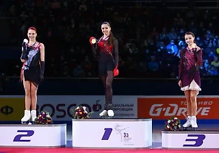 Чемпионат России по фигурному катанию-2021: девушки - Валиева и Трусова делят Пекин?