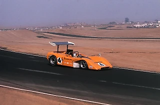 McLaren M8B: монстр для Can-Am или второе «Шоу Денни и Брюса»
