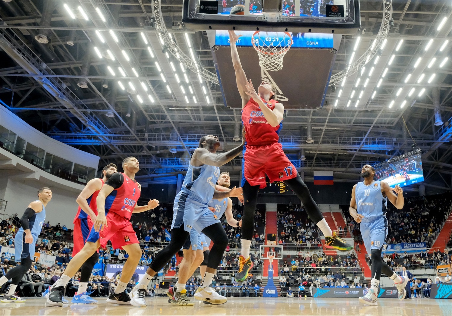 Билли Бэрон, Евролига, Димитрис Итудис, Уилл Клайберн, Хавьер Паскуаль, ЦСКА, Торнике Шенгелия, Майк Джеймс 1990, Зенит