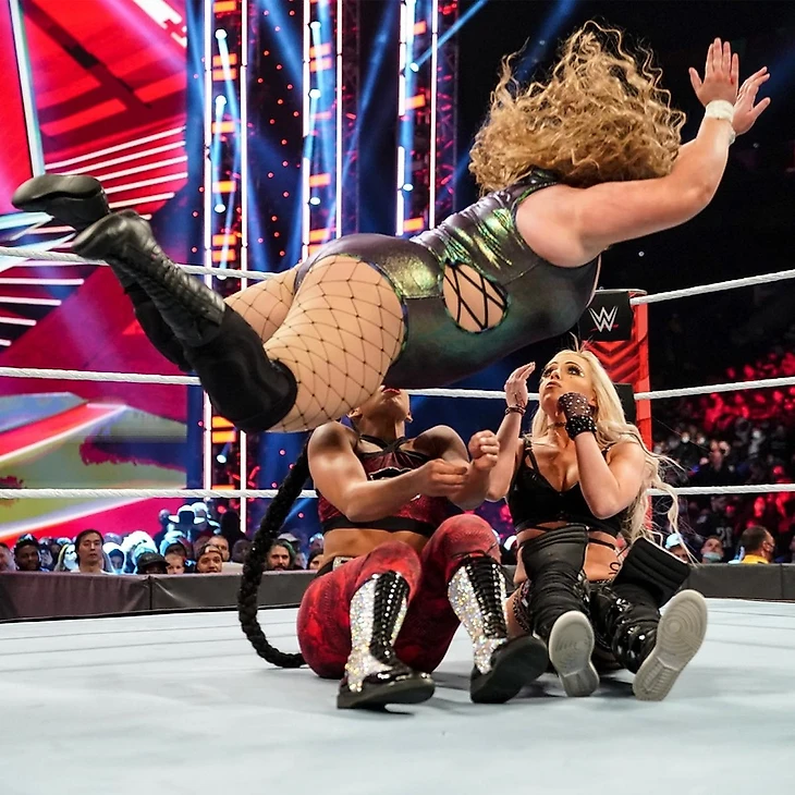 Обзор WWE Monday Night RAW 10.01.2022, изображение №24