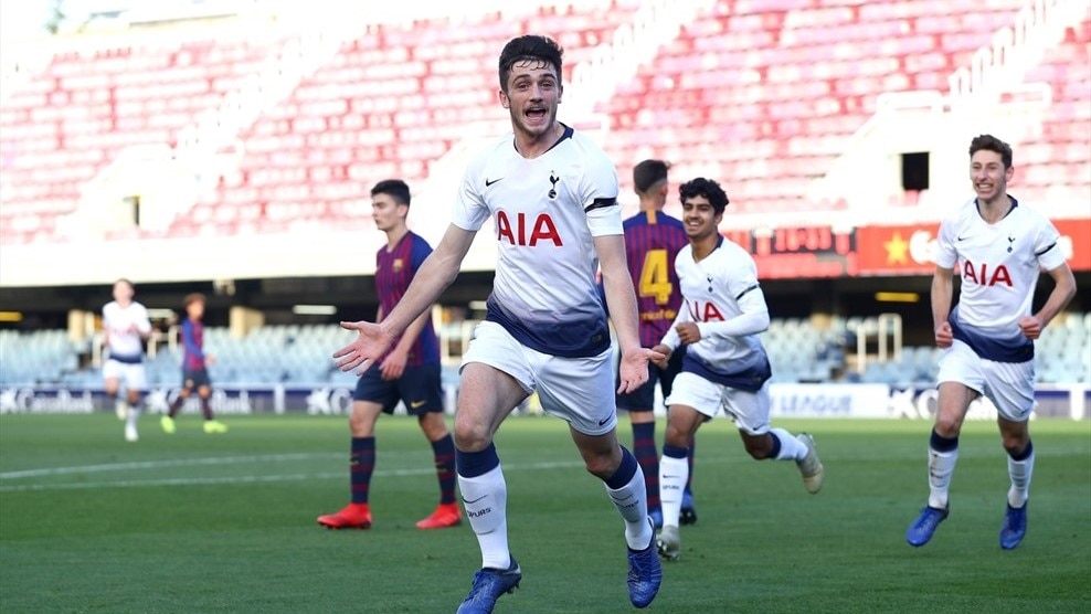 Юношеская лига УЕФА, Барселона U-19, Тоттенхэм U-19